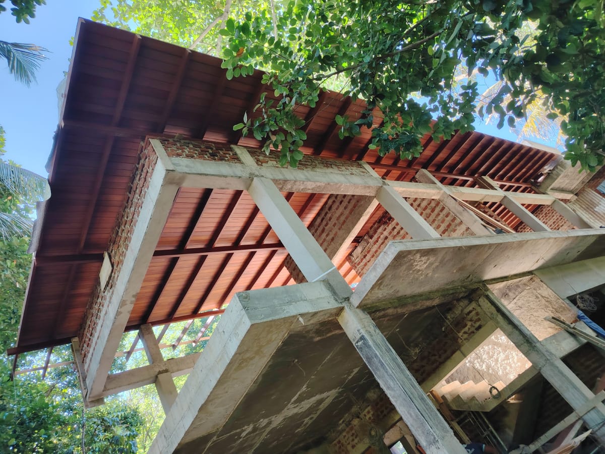 https://muthukudaconstructions.com/assets/3-C7xVD65k.jpg